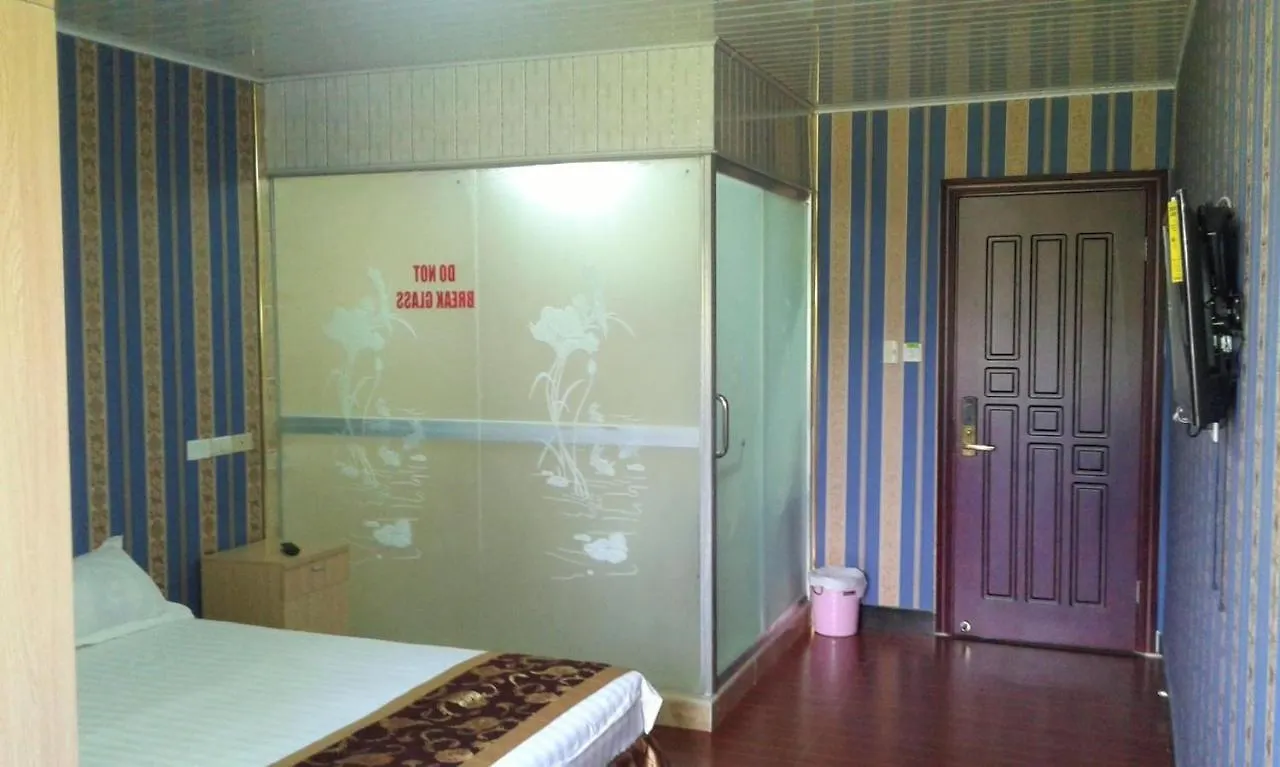 Seven Days Guest House Cunupia Village